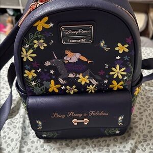 Loungefly Disney Luisa (Encanto)